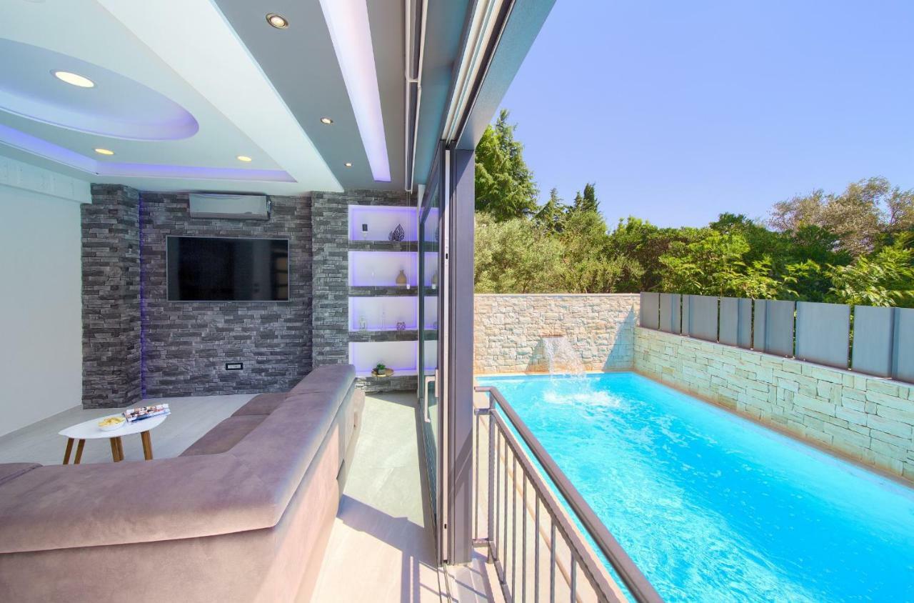 Luxury Vall Apartment Krk Town Buitenkant foto