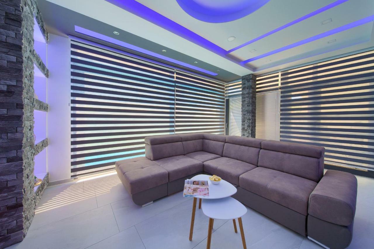 Luxury Vall Apartment Krk Town Buitenkant foto