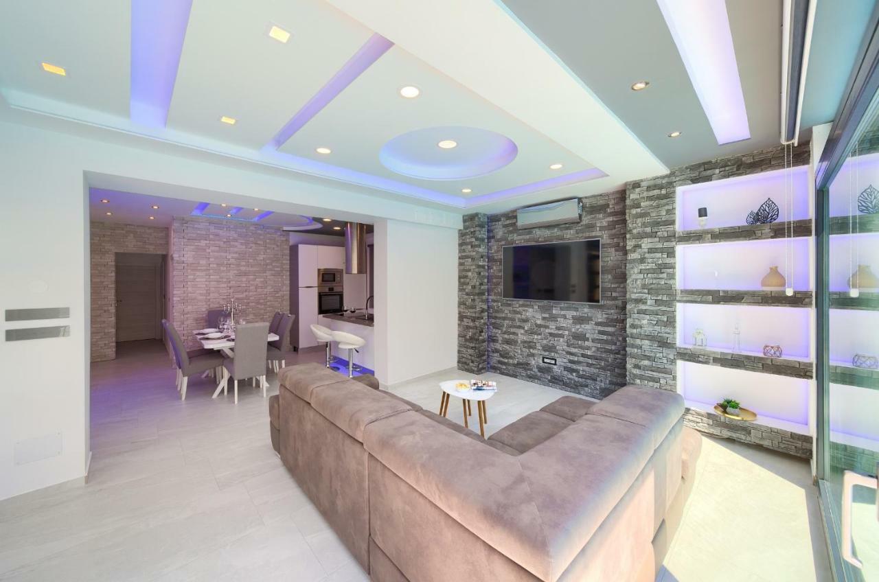 Luxury Vall Apartment Krk Town Buitenkant foto
